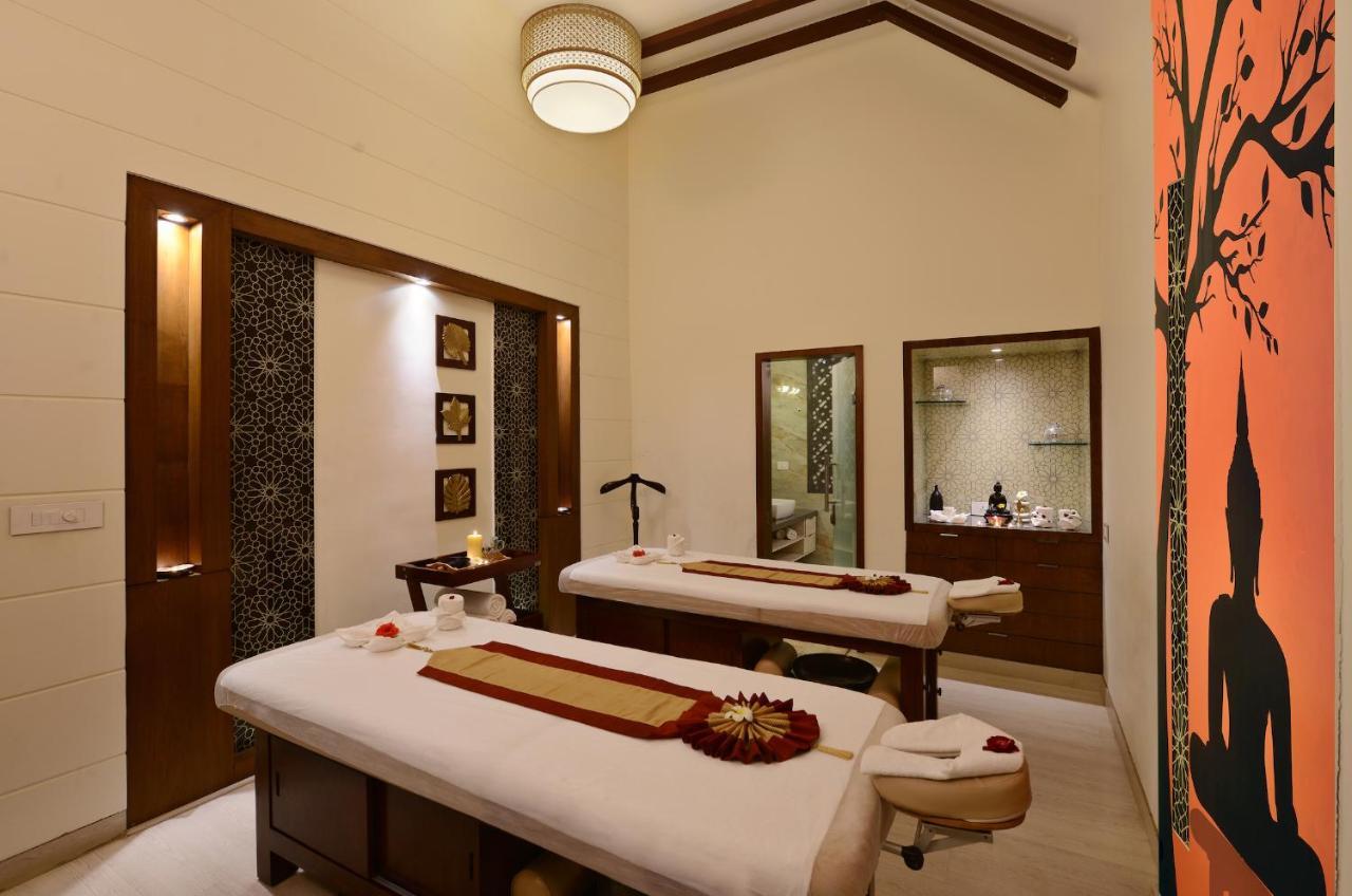 Shri Radha Brij Vasundhara Resort & Spa Govardhan Buitenkant foto